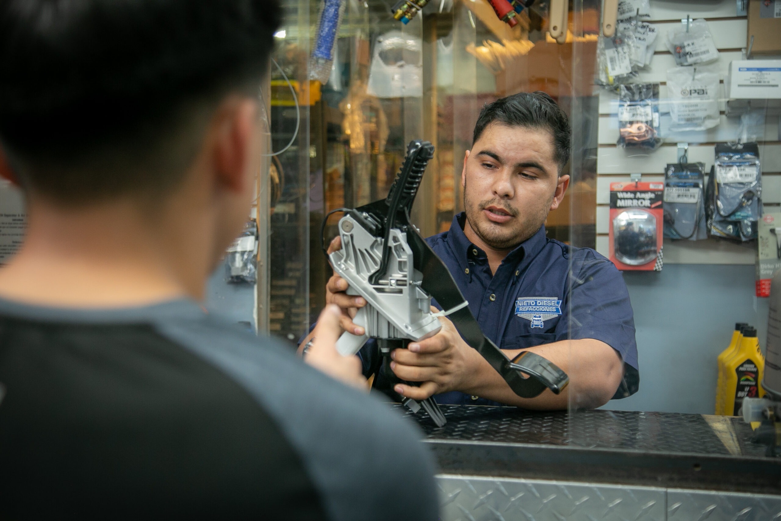 Guía definitiva para elegir refacciones y accesorios de camiones y tractocamiones